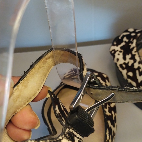 Micheal Michael Kors Heels - Picture 8 of 13